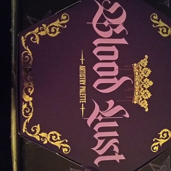 Bnib unswatched Blood Lust palette